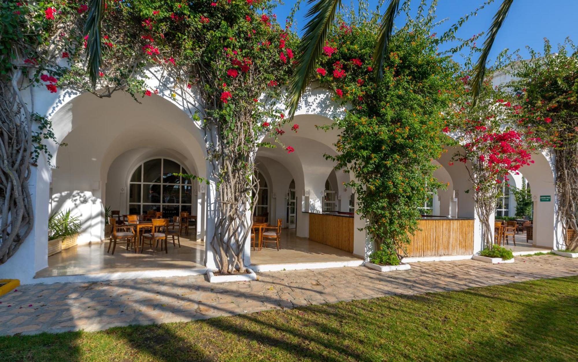 Shalimar Hotel 4*